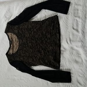 Tribal medium black lace top